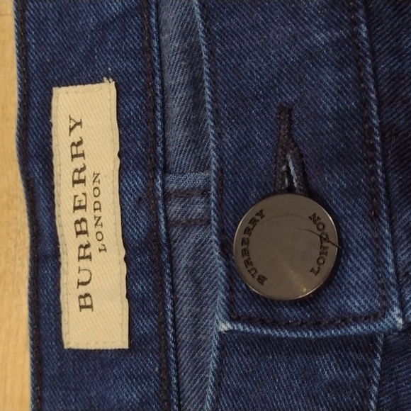 Burberry straight leg jeans dark rinse size 34R women EU (size 8 US) - Picture 6 of 13